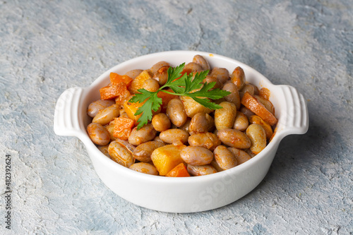 Obraz na plátně Cranberry Bean Stew Turkish Barbunya Pilaki, Potato and carrot pinto beans (Turk