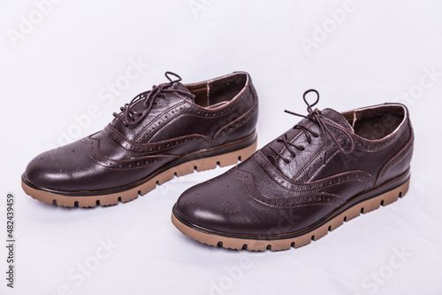 Men's brown Oxford shoes