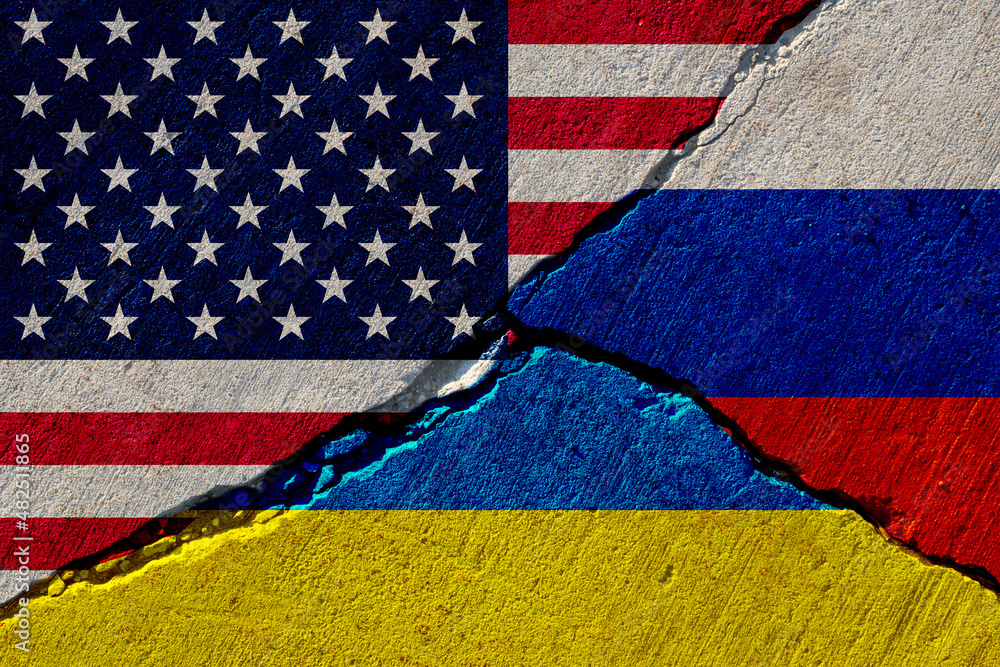 cracked concrete wall with painted united states, russia and ukraine flags - obrazy, fototapety, plakaty 