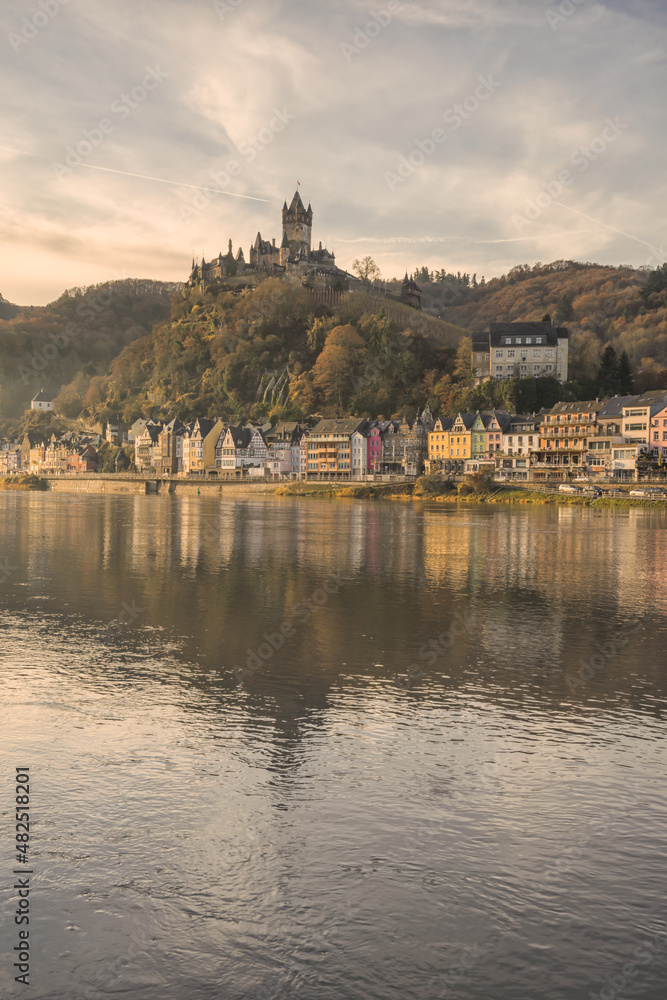Naklejka premium Cityscape of Cochem Germany with view of Cochem castle