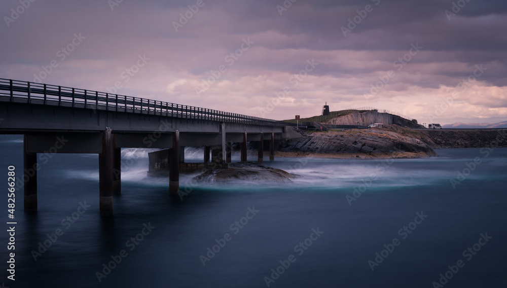 Obraz premium Atlantic Ocean Road in Norway is one of the most beautiful and dangerous roads in the world. The most famous part is the Storseidundet Bridge, also called the 