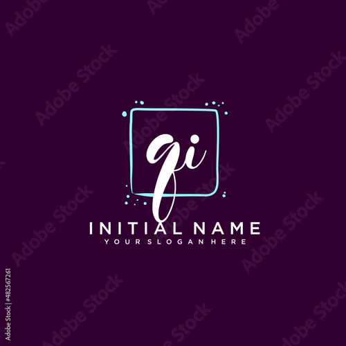 QI monogram logo template vector	