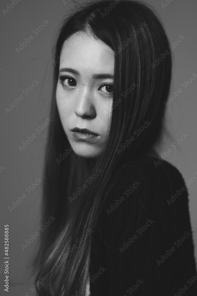 クールな女性ポートレート クールな女性ポートレート