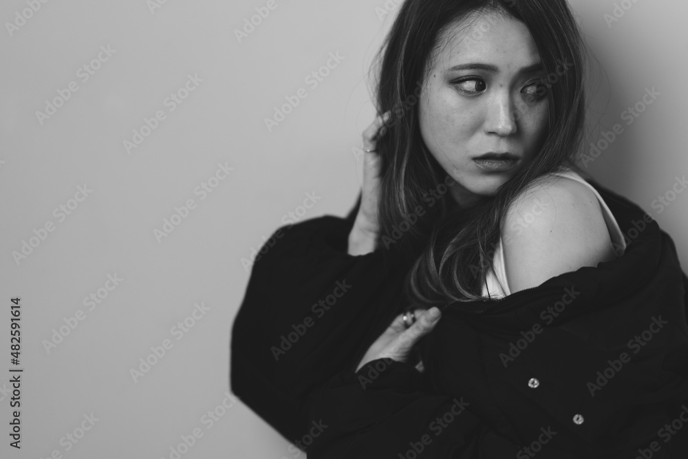 クールな女性ポートレート クールな女性ポートレート