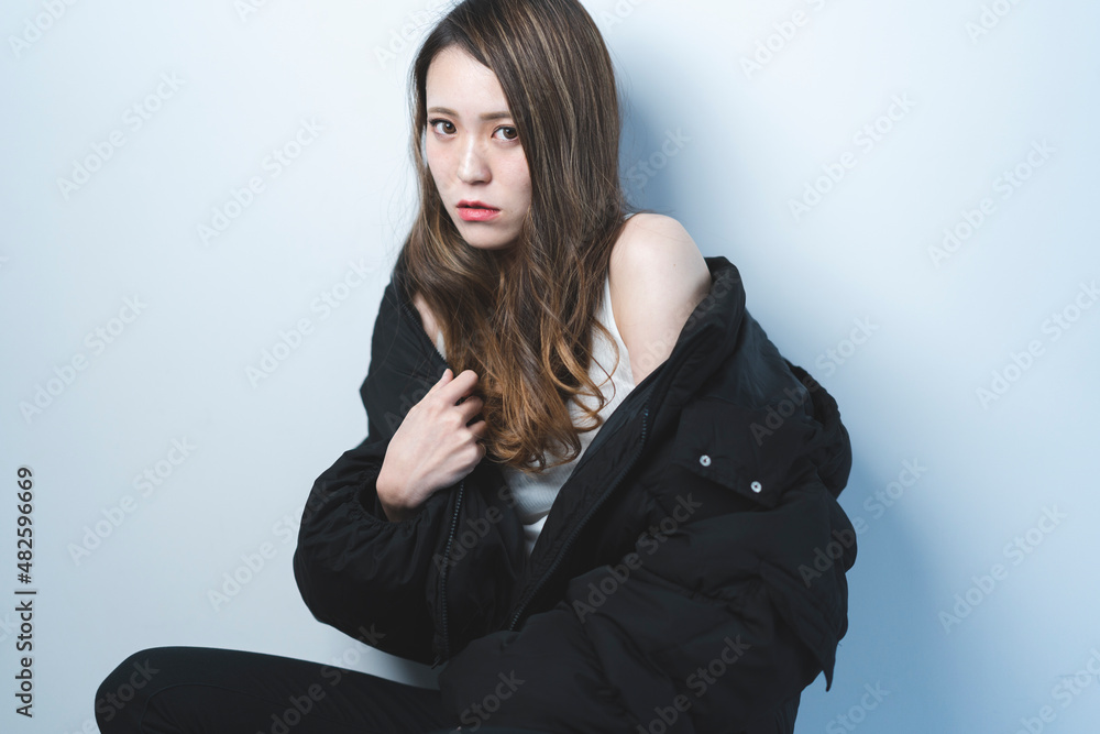 クールな女性ポートレート クールな女性ポートレート
