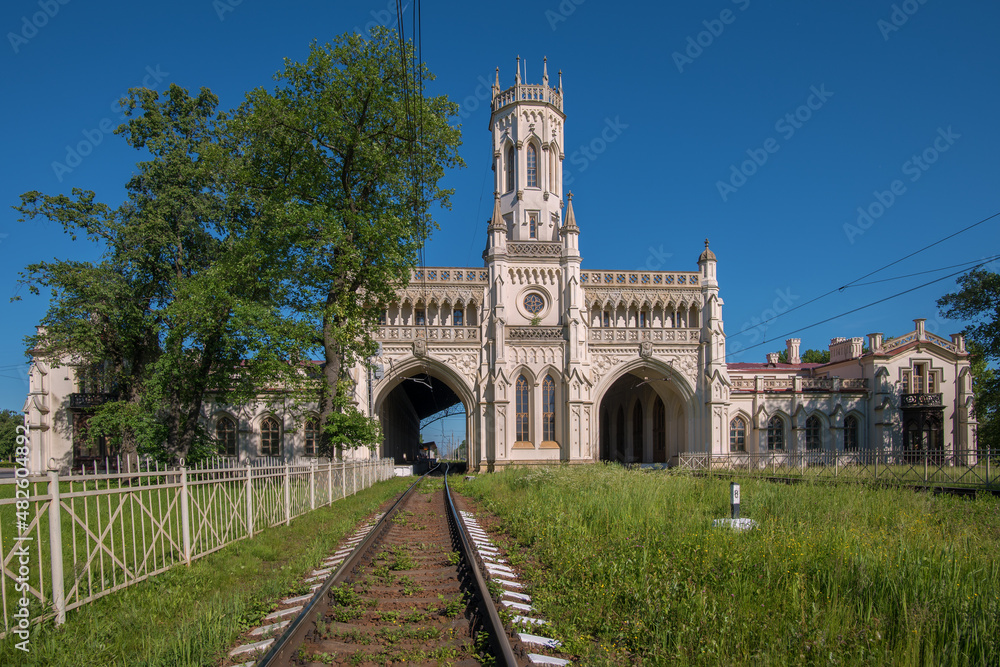 Obraz premium View of the New Peterhof railway station, built in 1857