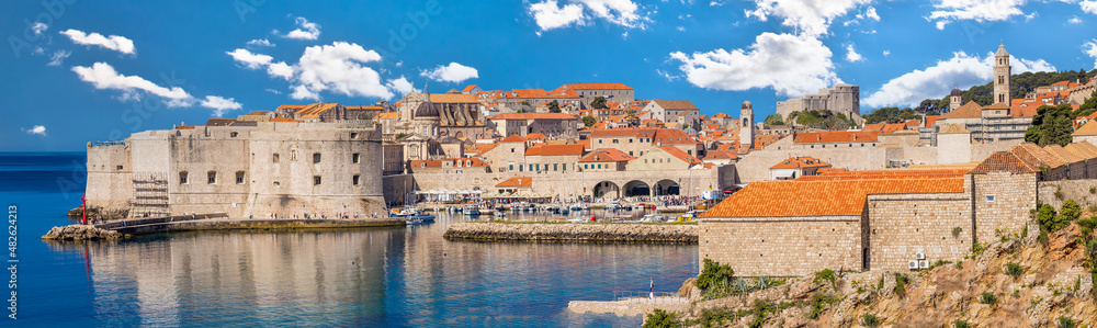 Panoramic view of historic town of Dubrovnik waterfront