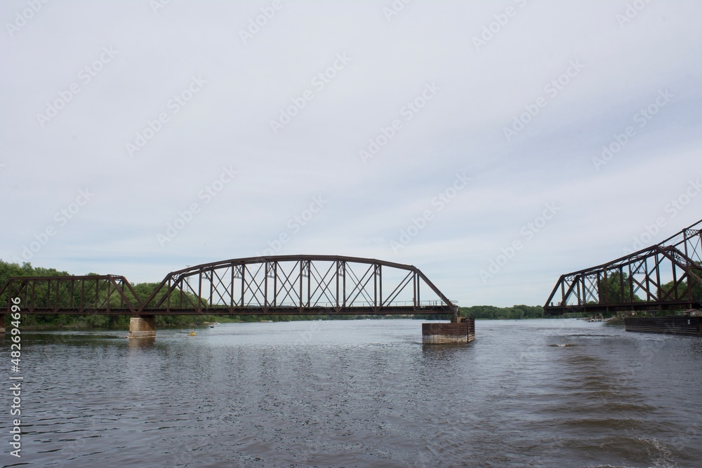 Fototapeta premium Railroad bridge over the Mississippi River
