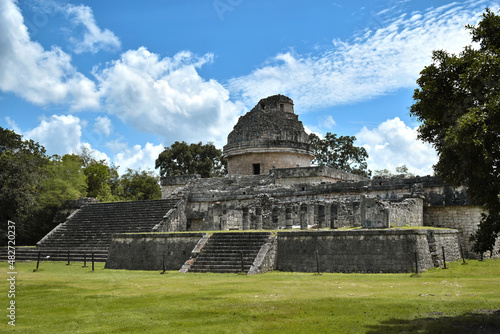 El Caracol Observatory  ruins of the Mayan city of Chichen Itza  Mexico