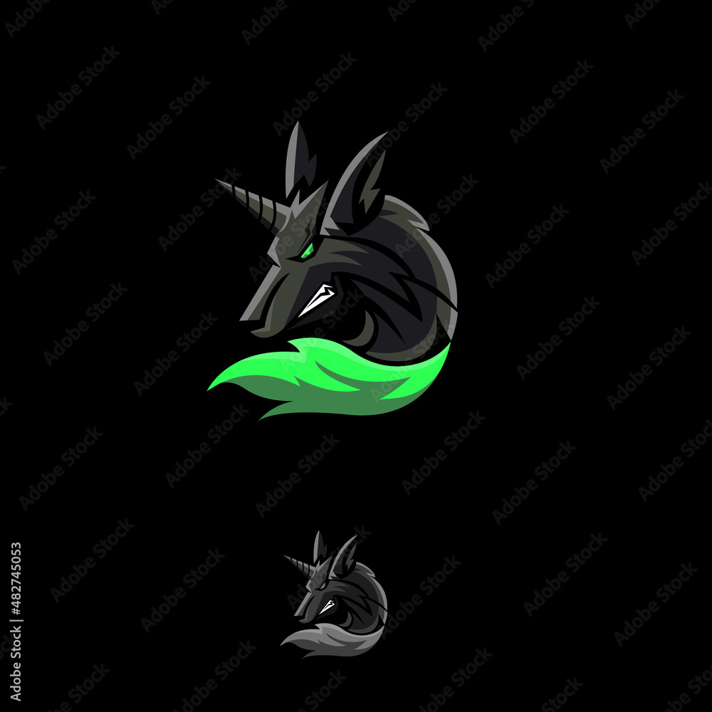 Obraz premium Head wolf vector design with unicorn horn