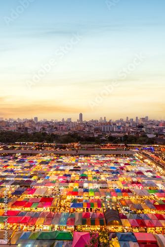Train Night Market Ratchada in Bangkok, Thailand © Southtownboy Studio