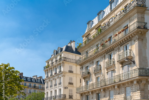 Photography Paris, beautiful buildings, place de la Nation in the 11e arrondissement, in sum