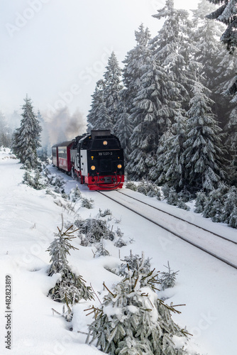 Unterwegs in der wunderschönen Winterlandschaft durch den schönen Harz am Brocken - Sachsen-Anhalt