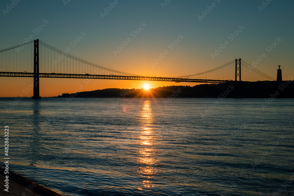 Ponte 25 Abril, Lisboa, rio tejo