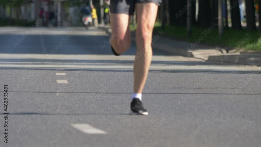 Marathon runners in 4K slow motion 60fps Marathon runners in 4K slow motion 60fps