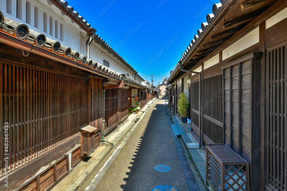 奈良　重要伝統的建造物群保存地区　今井町の町並み