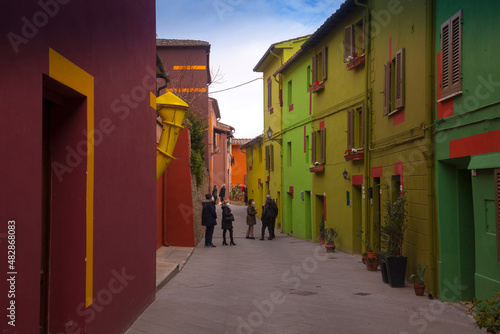 Italia, Toscana, Pisa, Peccioli, il paese colorato di Ghizzano. photo