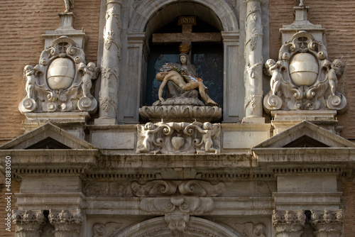 Detalle de las esculturas de la Iglesia de las Angustias de Granada
