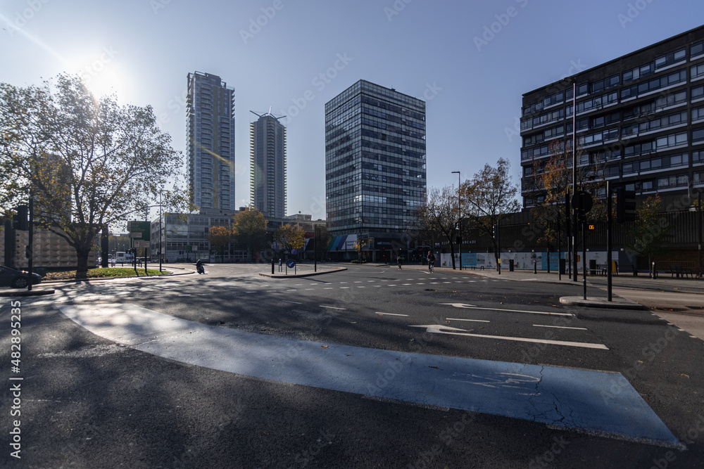 Fototapeta premium View near elephant and castle in london