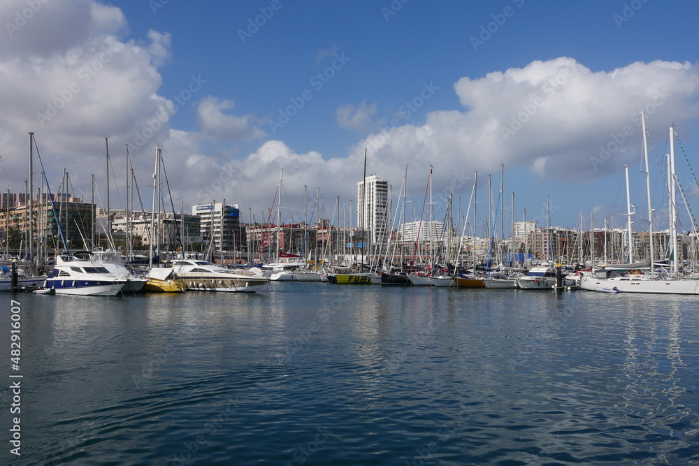 Hafen mit Jachten in Las Palmas de Gran Canaria