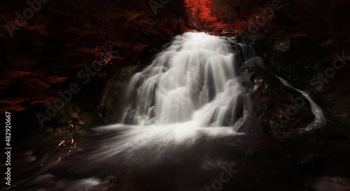 Fototapeta Naklejka Na Ścianę i Meble -  mount waterfall on the rocks