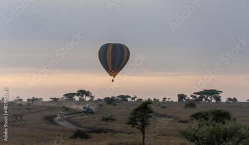 hot air balloon in Africa Tanzania Serengeti