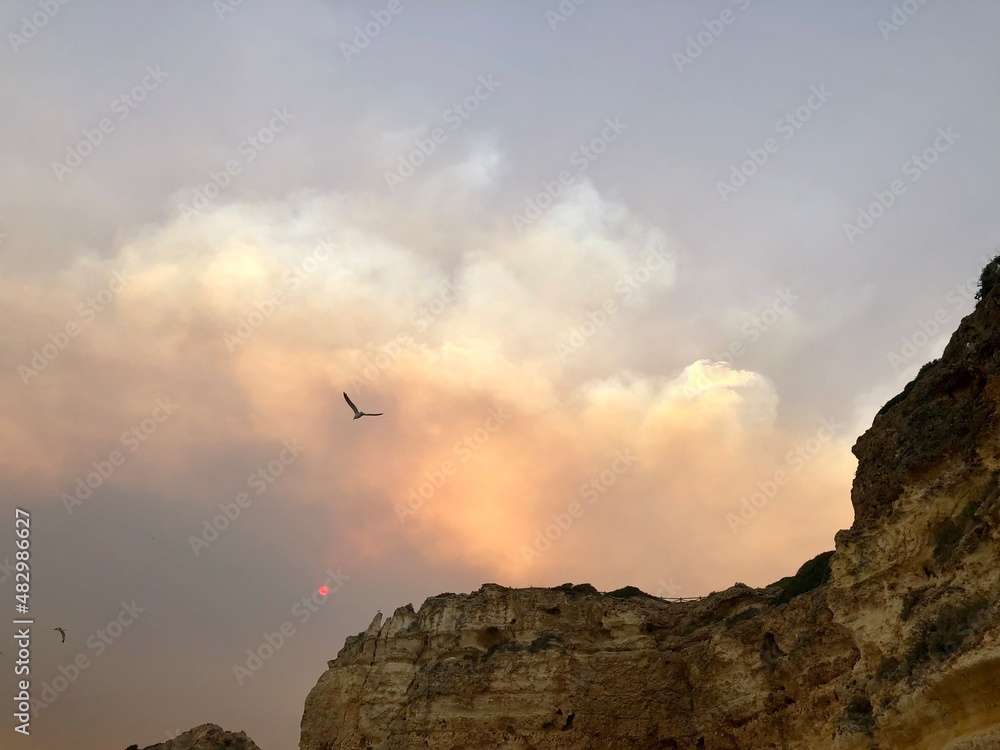 Obraz premium sunset in the mountains