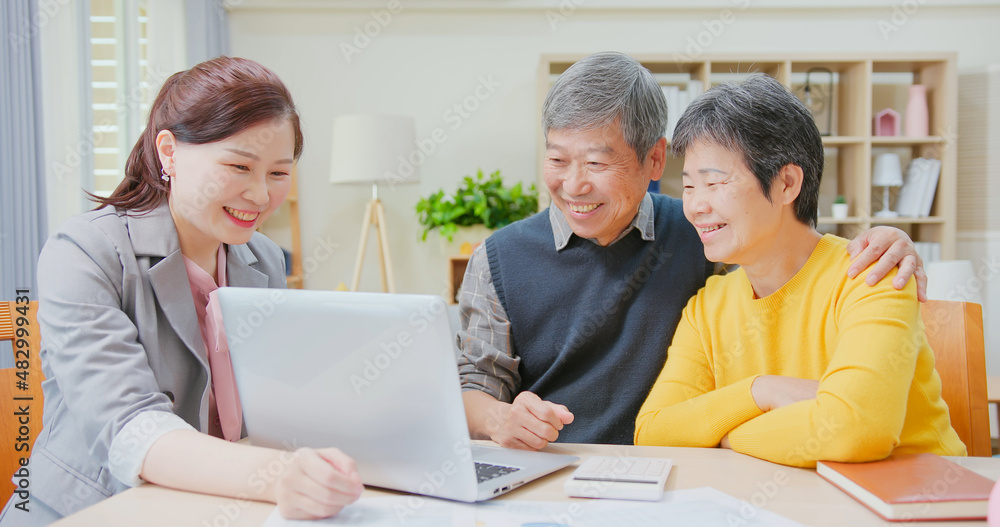 asian elderly couple buy house asian elderly couple buy house