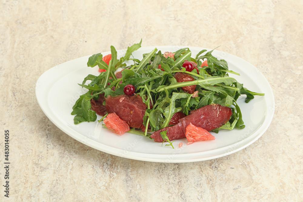 Duck salad with ruccola and grapefruit Duck salad with ruccola and grapefruit