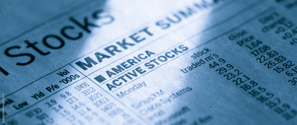 Page with US Stock Market Data Columns Page with US Stock Market Data Columns