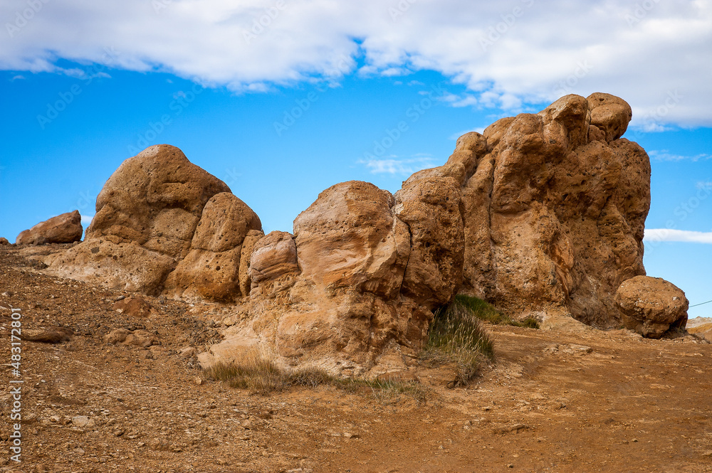 Fototapeta premium orange rock formations in Iceland