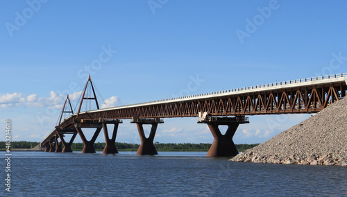Photos Deh Cho Bridge in the final stages of construction