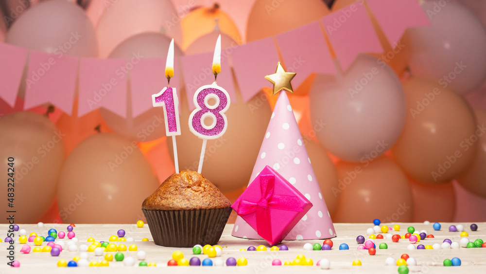 Zdj cie Stock Decorations With Balloons And A Happy Birthday Candle zdj-cie-stock-decorations-with-balloons-and-a-happy-birthday-candle