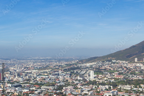 Fototapeta Naklejka Na Ścianę i Meble -  Cape Town seen from Signal Hill