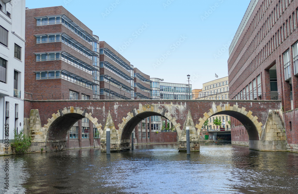Fototapeta premium Herrengrabenfleet in Hamburg