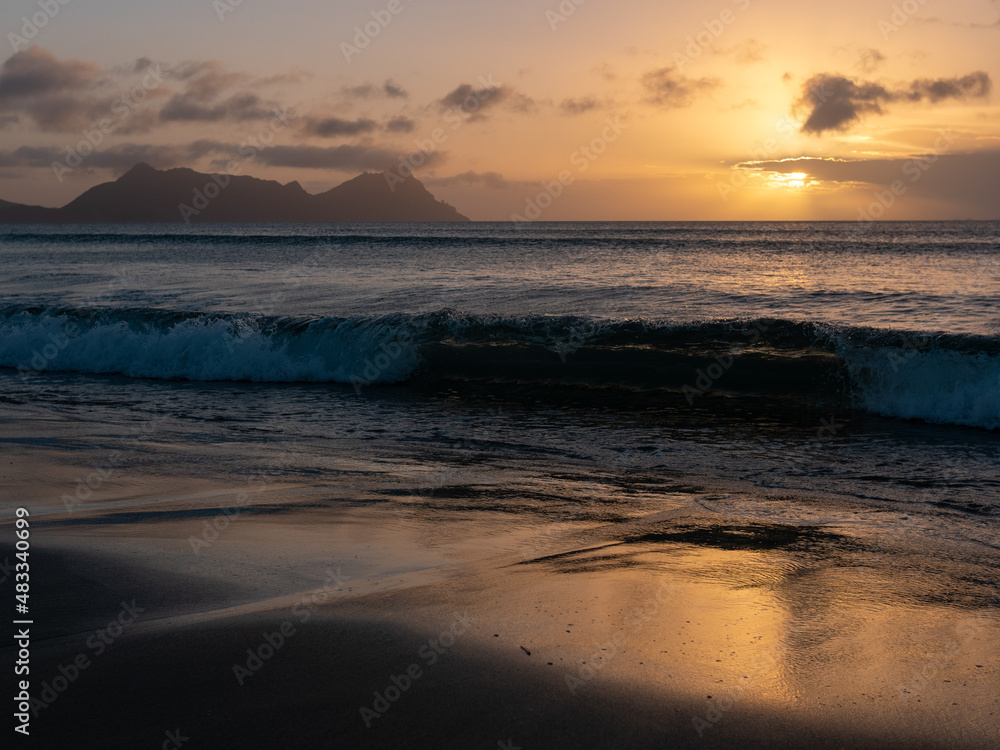 wave and sunrise