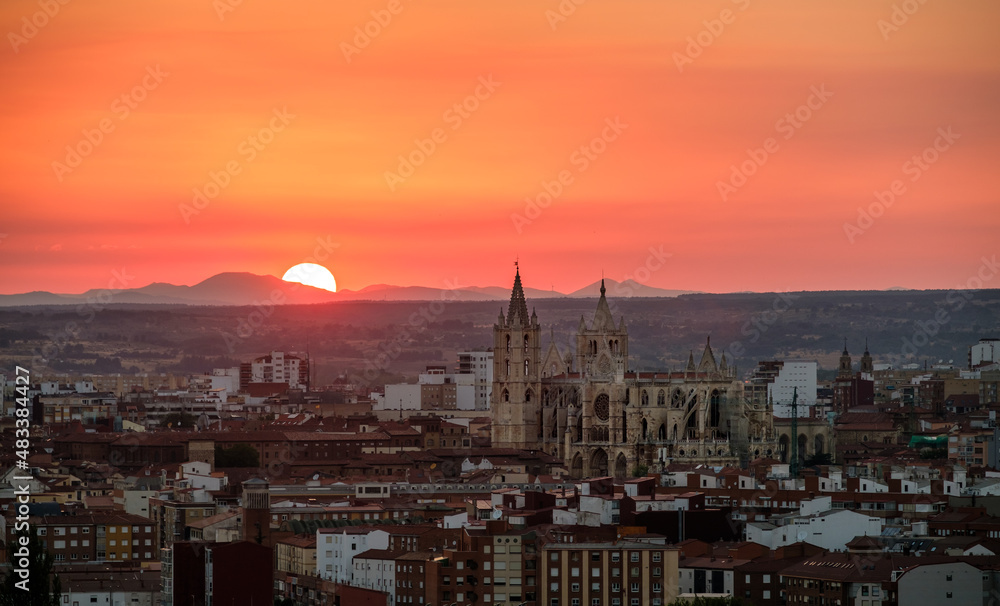 Leon Cathedral sunset Castilla Leon, Gothic architecture Spain sun drawing the silhouette towers