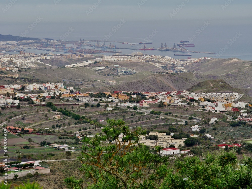 Blick vom Vulkan Bandama auf den Hafen Las Palmas