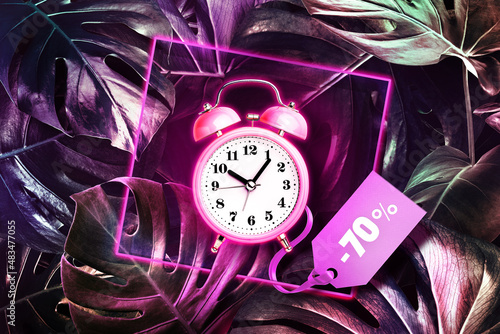 
time for wild sales - banner graphics for shops, fashion houses. Design for social media, poster, cityboard, billboard
