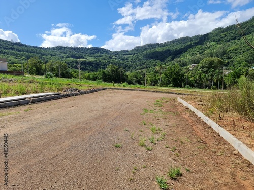 estrada, rua sem calçamento