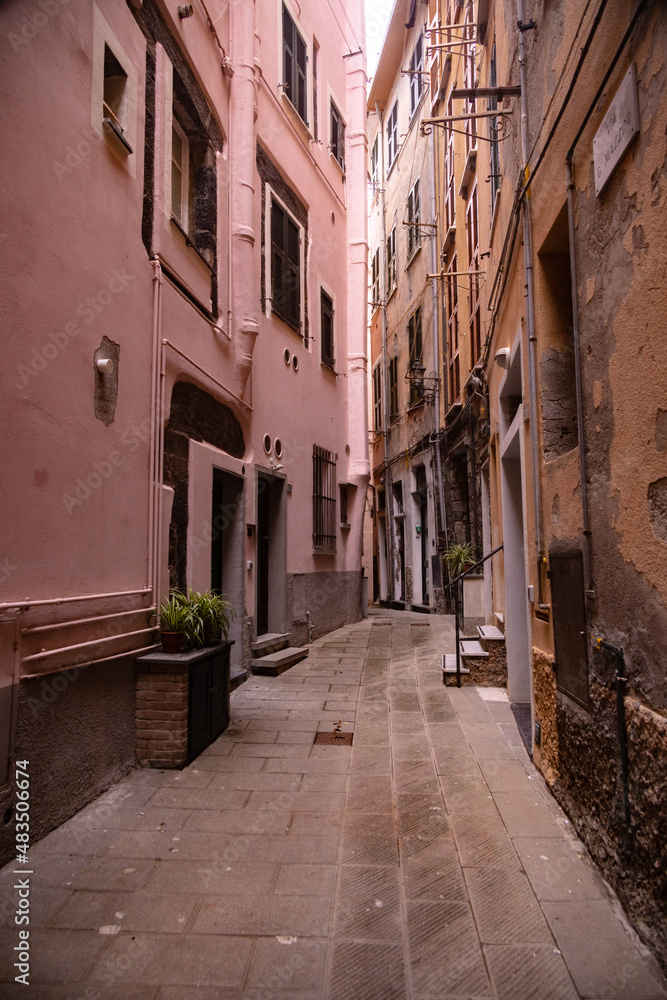 Naklejka premium Village of Vernazza in Cinque Terre at the Italian west coast - travel photography