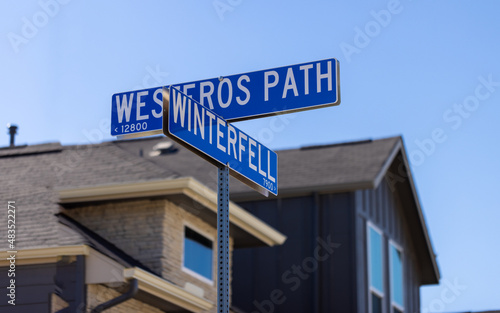Obraz na plátně Street sign in San Antonio, Texas with the names of the streets Westeros path and Winterfell being inspired from famous TV show