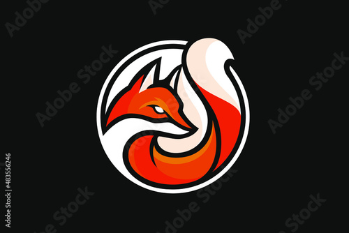 Red Fox Simple Outline Logo Design 
