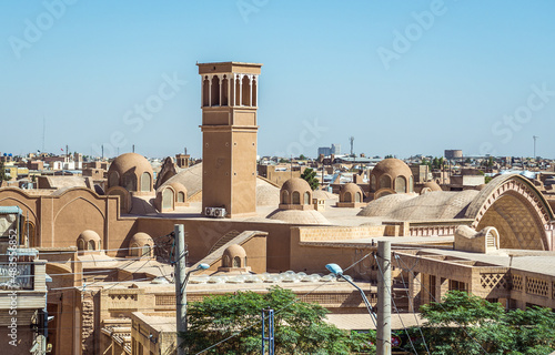 Fotografia Historic part of Kashan city with characteristic wind tower, Iran