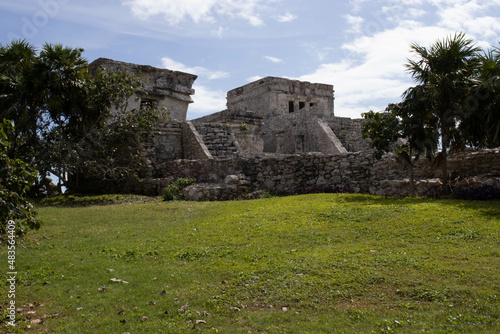 The famous Tulum Castle is an ancient Mayan ruin in the Mayan city of Tulum and on the beach of Tulum, which belonged to the Mayan civilization in the Mayan Riviera, ideal for vacations.