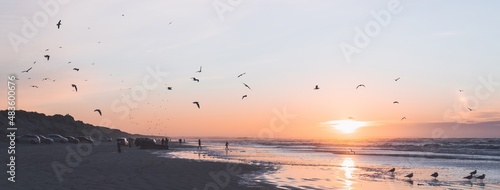 Obraz na płótnie North Sea beach scenic landscape at sunset. Nordjylland (North Jutland Region), Denmark w salonie