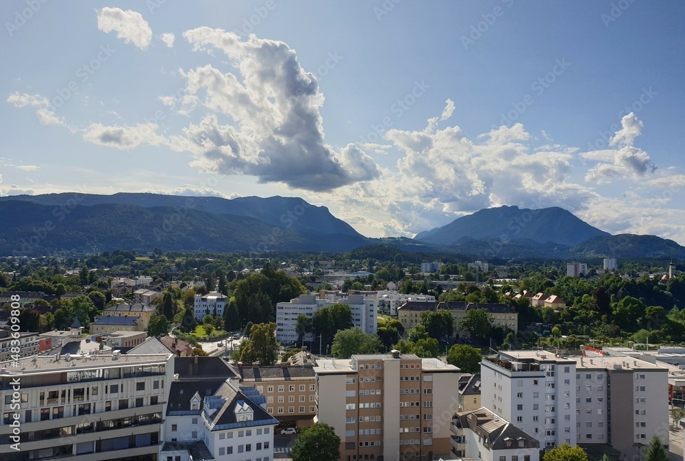Obraz premium Blick von der Stadtpfarrkirche St. Jakob, Villach, Österreich