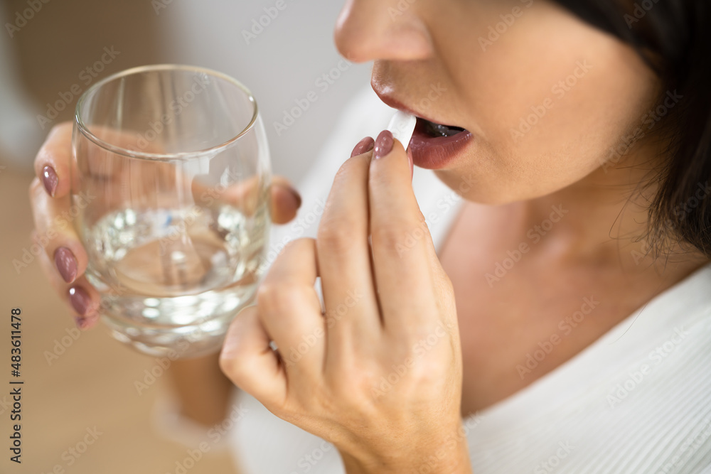 Women Taking Pharmacy Control Pill Women Taking Pharmacy Control Pill