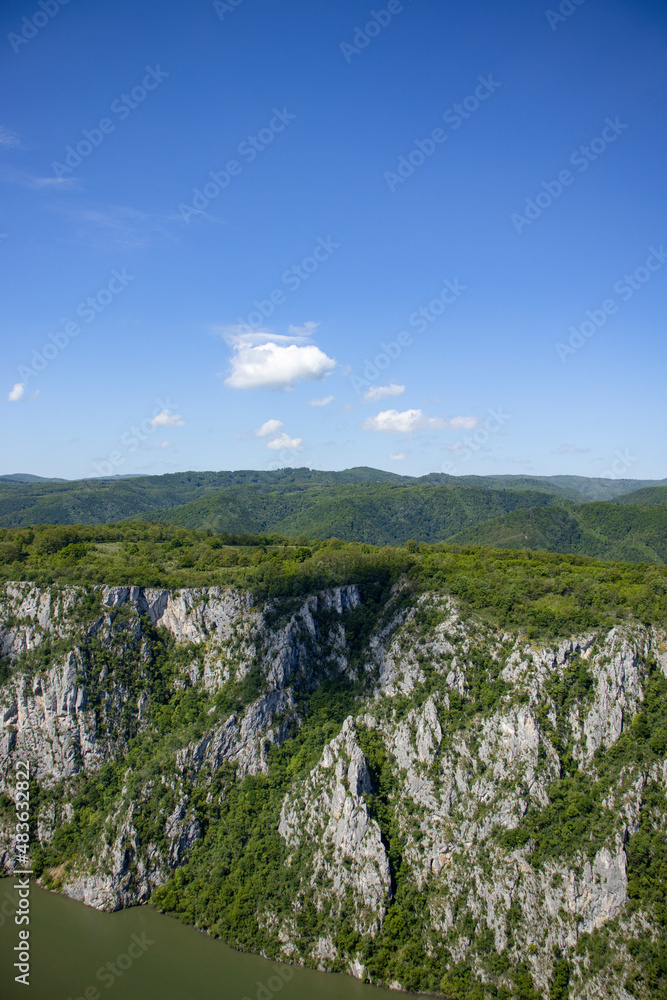 Fototapeta premium Danube in Serbien