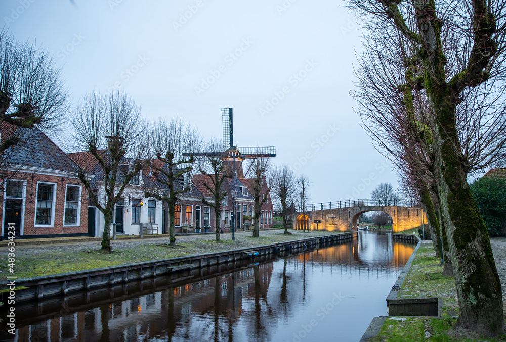 Fototapeta premium dutch windmill in Sloten